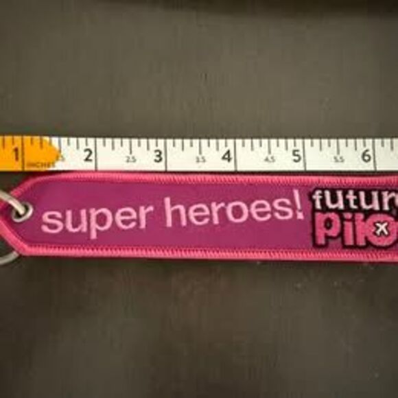 Airbus Future Pilot Flight Keychain - Picture 3 of 3